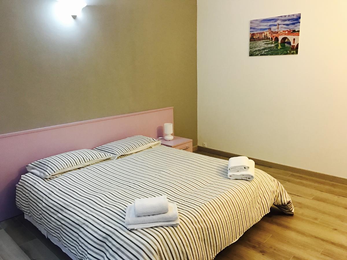Simoni 10 Hotel Verona Bagian luar foto